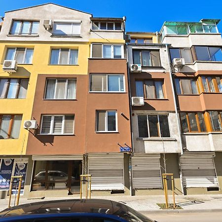 Eli Apartment Burgas Bagian luar foto