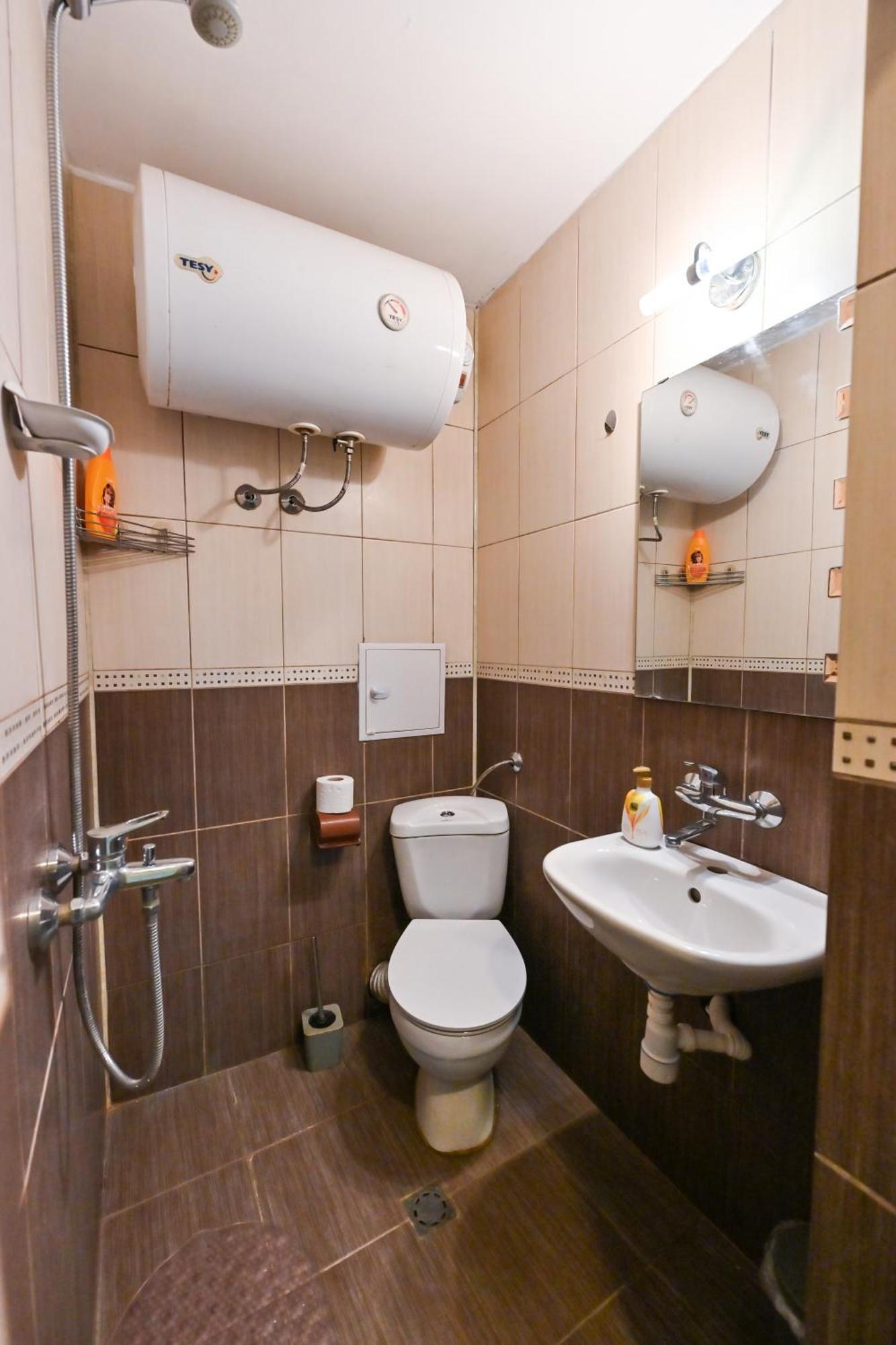 Eli Apartment Burgas Bagian luar foto