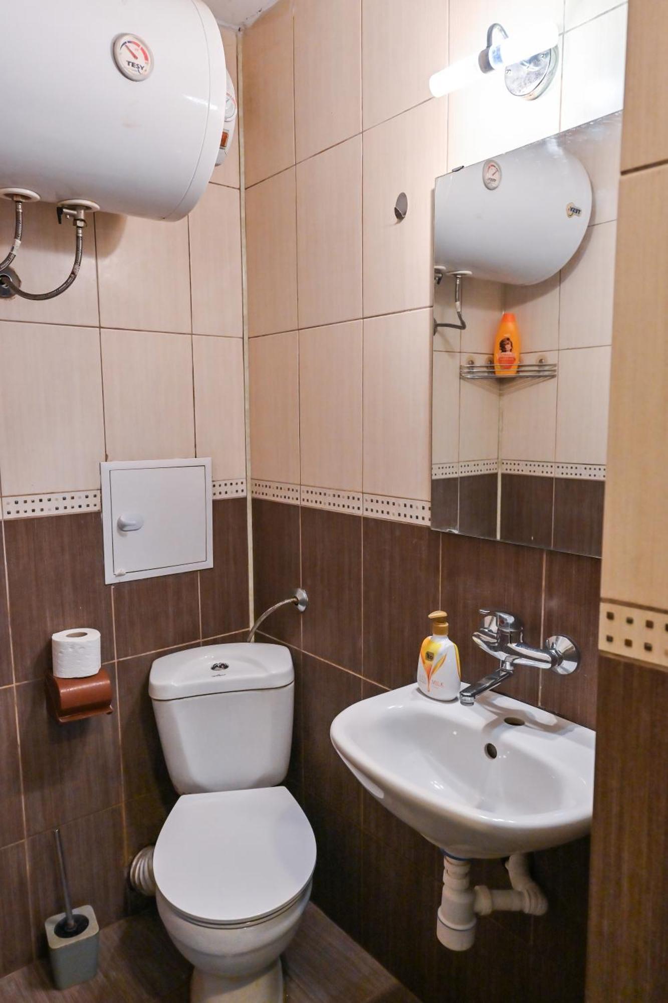 Eli Apartment Burgas Bagian luar foto